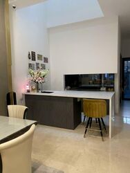 Kismis Residence (D21), Terrace #559900931